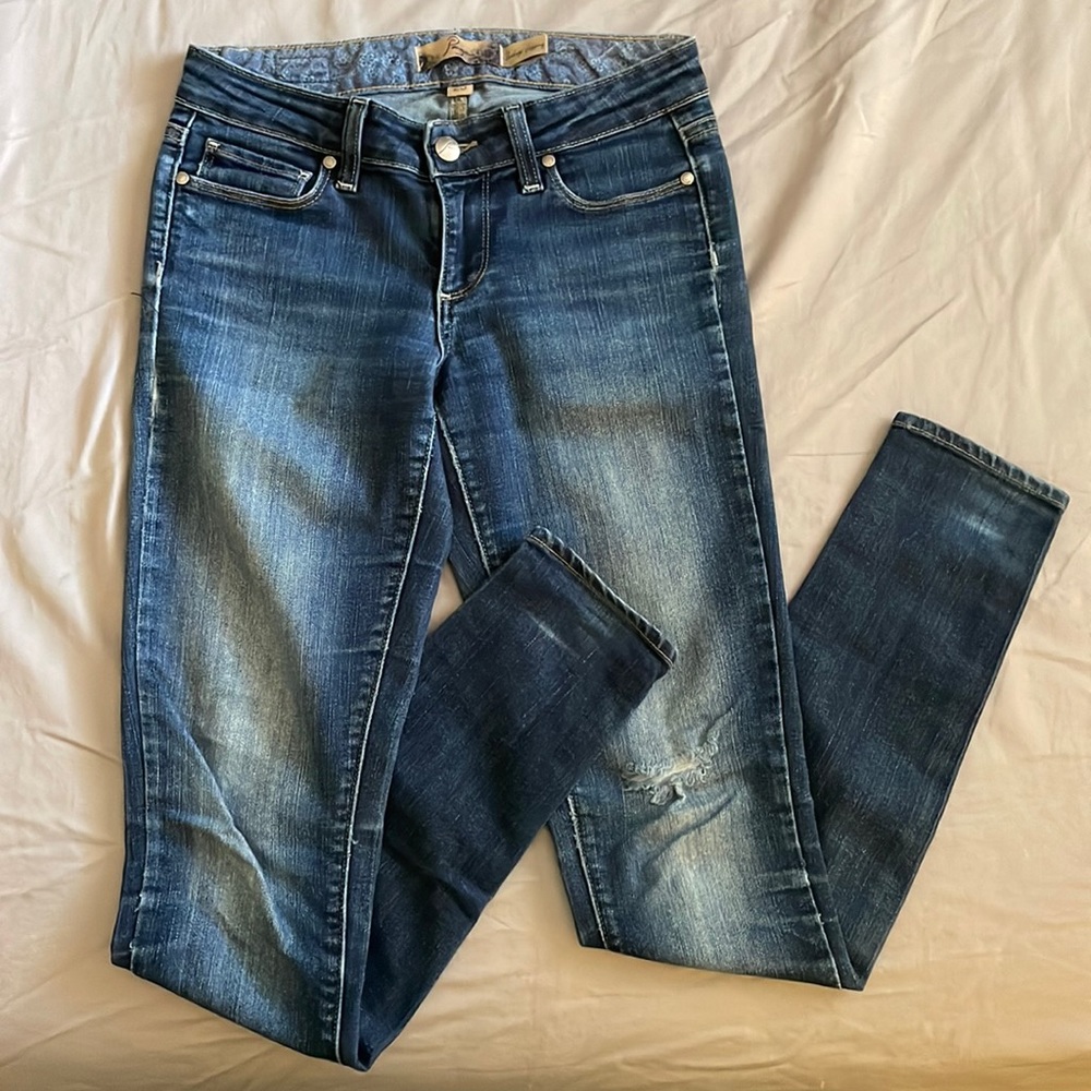 Paige jeans - Verdugo Legging style. Size 25. Skinny jean. Dark wash.